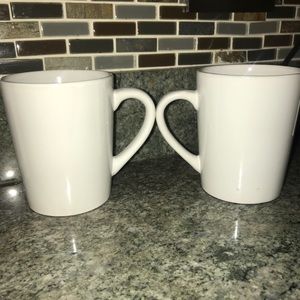 2 plain white mugs